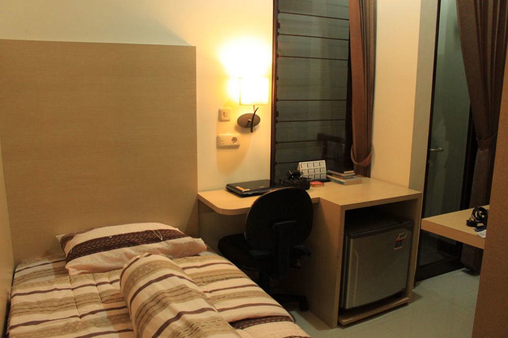 Griya Amartha Otel Cakarta Dış mekan fotoğraf
